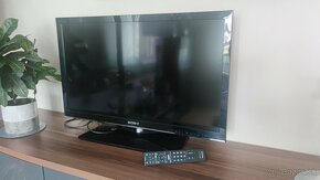 LCD tv Sony  KDL 32 EX 340 - 2