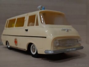 Predam skoda 1203 kaden sanitka - 2