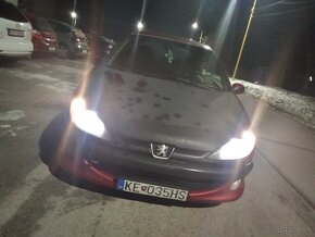 Mám na predaj Peugeot 206 dvoj liter diesel - 2