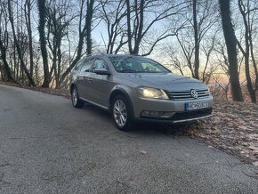 Volkswagen Passat Alltrack 2.0 TDI BMT 4MOTION - 2