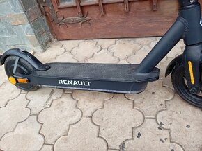 Renault Kick scooter 54.6V, batéria 13AH dojazd 50km - 2