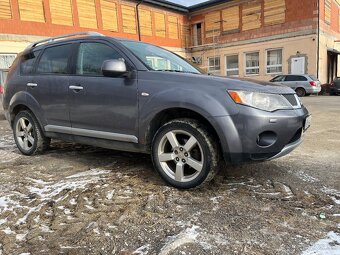 Predám Mitsubishi Outlander 2.2 diesel 4x4 - 2