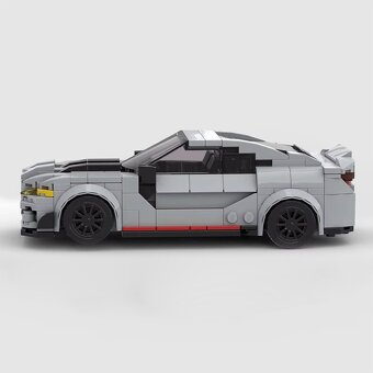 LEGO MOC BMW M4 CSL - 2