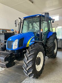 Traktor New Holland TL90A - 2