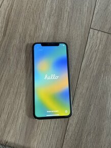 Predám iPhone X — 64 GB - 2