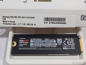 SAMSUNG 990 Pro 2TB s chladičom - PREDÁM - 2