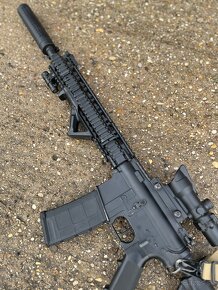 E&L M4 SOPMOD II Platinum - 2