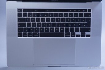 ZÁRUKA/Macbook Pro 16" TB CTO/I9 2.4GHZ/32GB RAM/512GB SSD - 2