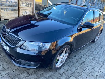 Skoda octavia combi 2.0TDI dsg - 2