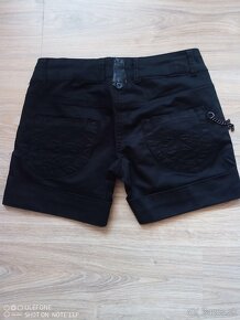 Krátke čierne nohavice - 2
