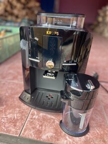 KRUPS EA829810 espresso PP - 2