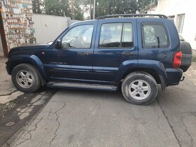 Jeep Cherokee 2,5 Crd - 2