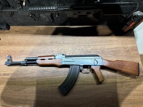 Predám airsoftové AK-47 ASG - 2