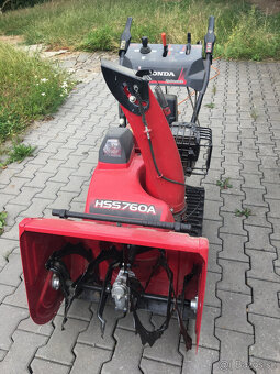 Snehová fréza Honda HSS760A ETD - pásová, elektr.štartér - 2