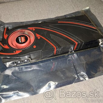 Predám grafickú kartu AMD Radeon R9 285 - 2