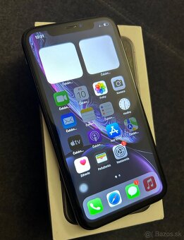 iPhone XR 64GB black - nová batéria - 2