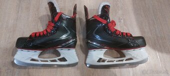 Korcule Bauer Vapor X2,7 vel. 35 2EE - 2