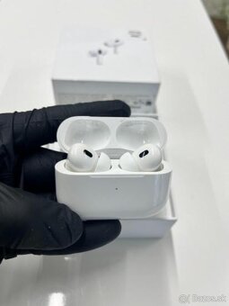 Apple AirPods Pro 2. Generácia - 2