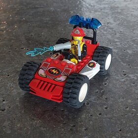 LEGO 4601 Jack Stone Fire Cruiser - 2