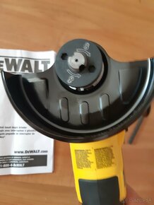 Dewalt uhlova bruska - 2