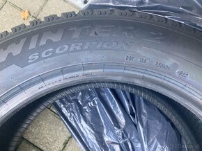 Zimne pneumatiky Pirelli SCORPION WINTER 2 225/660 R18 104H - 2