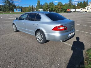 Škoda Superb 2.0 TDI 125kw ELEGANCE - 2