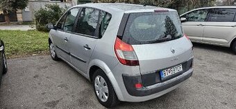 Renault Megane Grand Scenic - 2