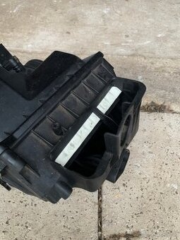 Airbox Audi a4 b7 2.0tdi 103kw - 2