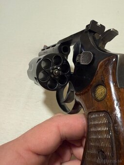 Taurus .357 Magnum - 2