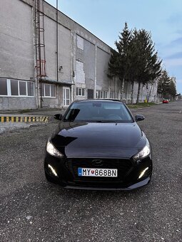 Hyundai i30 Fastback 1.0t-gdi / 88kw/ 2018/ 38tis km - 2