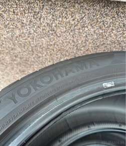 Yokohama 285/40 R 21 letné DOT 21 - 2