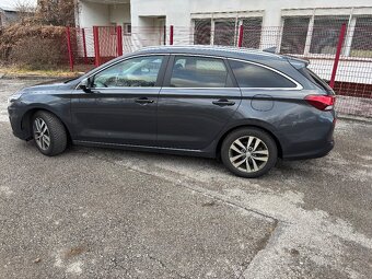 HYUNDAI i30 CW, kombi 2020 nafta, 1.6 CRDi, 81 kW - 2