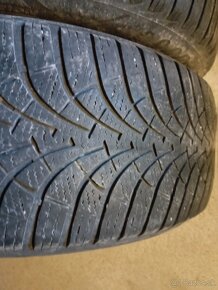 2ks zimné 205/55R16 Goodyear - 2