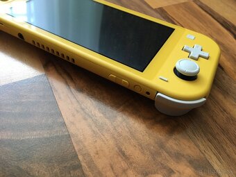 P/V Nintendo Switch Lite (vým PS4 Pro) - 2