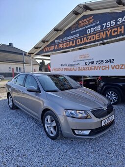 Škoda Octavia 2.0 TDI 184k Style DSG 4x4 - 2