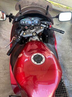 Suzuki gsxr 1300 Hayabusa - 2