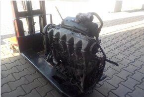 Motor VW T4 2.5 TDI AUF - 2