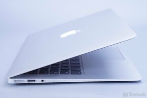 ZÁRUKA/Macbook Air 13.3"/I5 1.6HZ/4GB RAM/128GB SSD - 2