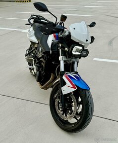 BMW f 800 r - 2