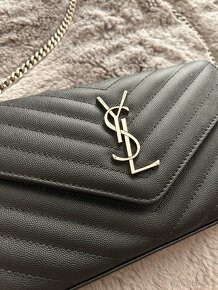 Čierna kabelka cez rameno ysl cassandre saint laurent - 2