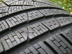 235/35 r19 zimne pneumatiky - 2