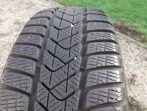 215/60 r16 Pirelli, zimné, 4ks, 7,5mm - 2