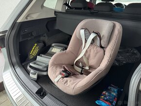 Maxi Cosi Pearl (Hneda) + Isofix zakladna - 2