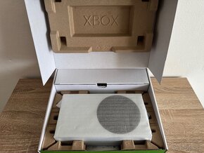 Xbox Series S 512GB REZERVOVANE - 2