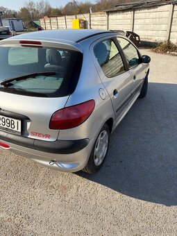 Peugeot 206 - 2