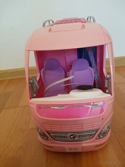 Barbie karavan XXL s bazénom - 2