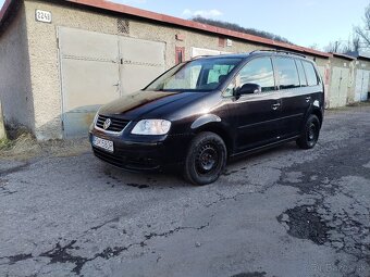 Volkswagen Touran 2.0TDI - 2