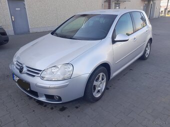 Vw Golf V  1.6 benzin - 2