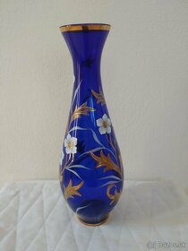 Staré vázy z borského skla - 2