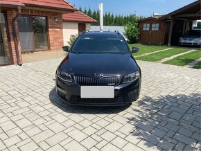 Škoda Octavia Combi 2.0 TDI DPF RS DSG - 2